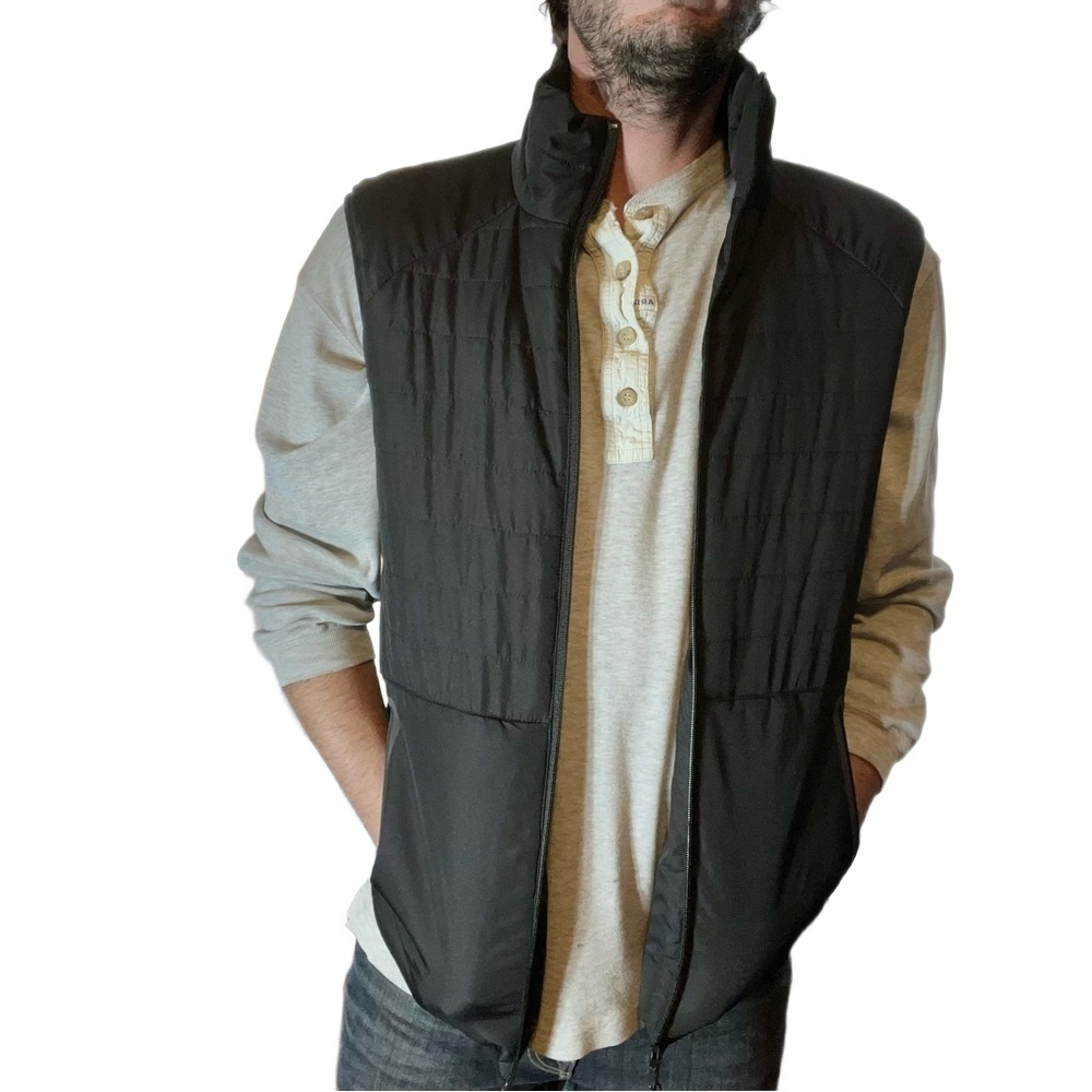 CSG. Men's Black Full Zip Stand-Up Collar Quilted Puffer Vest Size S/P